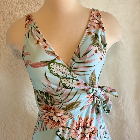 Kona Sol Other - Wrap-Front High Coverage
One Piece Swimsuit - Kona
Sol light blue Tropical Print